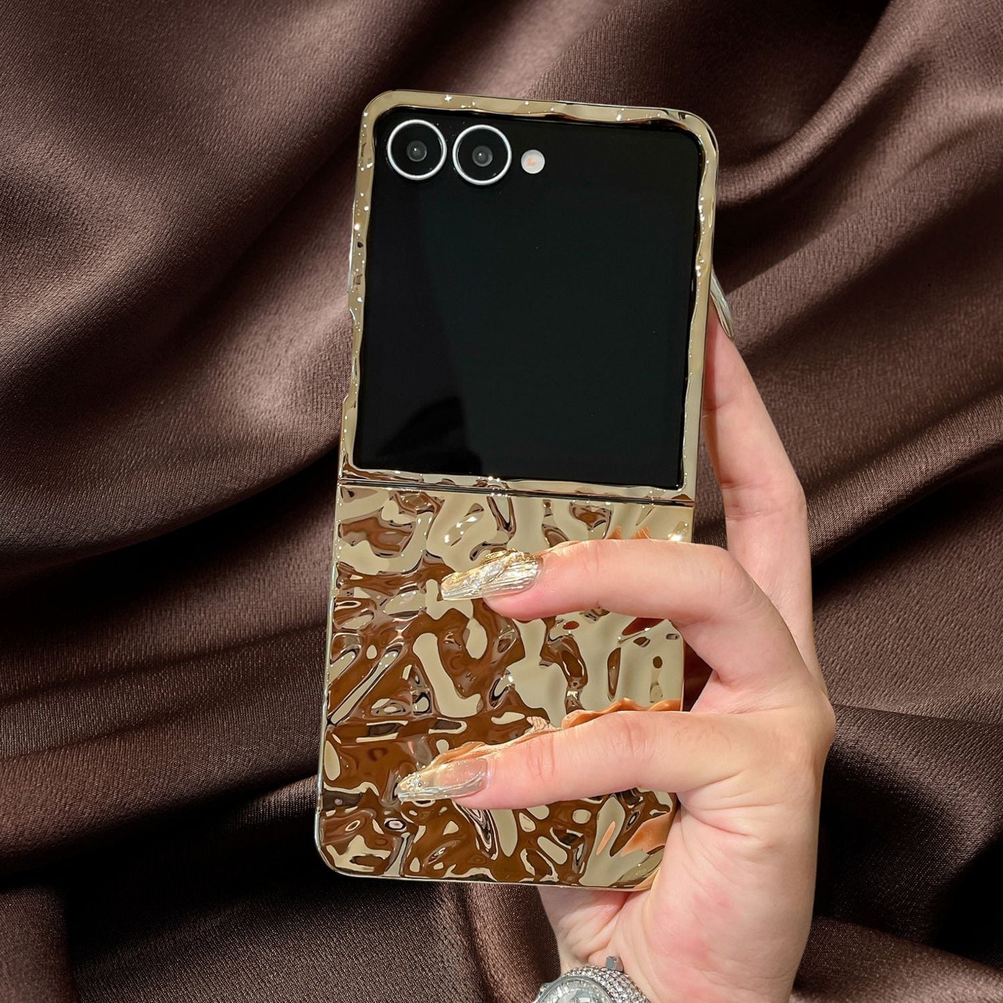 Gold Glossy Frame Case for Samsung Galaxy Z Flip – Luxury Protective Cover