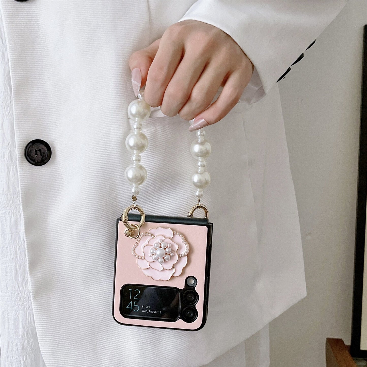 Luxury Pearl Bracelet Chain Camellia Case for Samsung Galaxy Z Flip 4