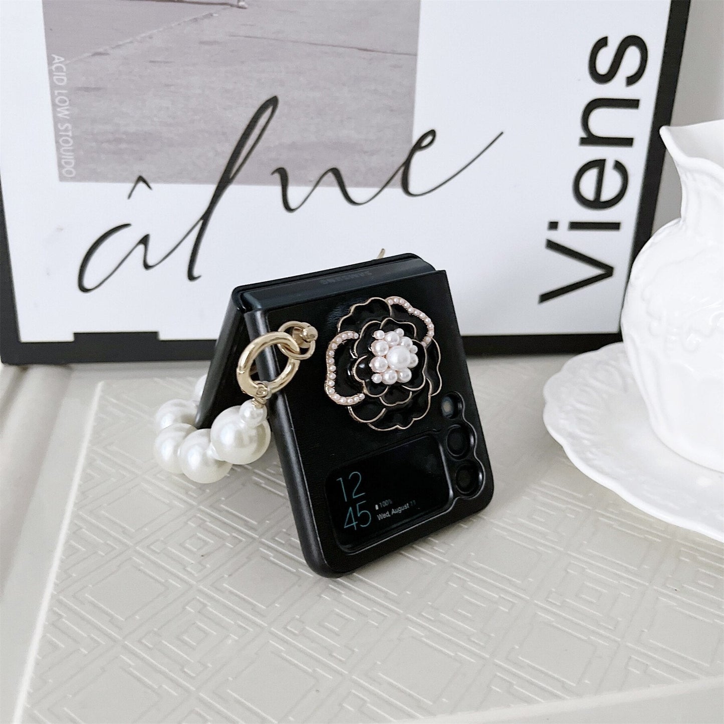 Luxury Pearl Bracelet Chain Camellia Case for Samsung Galaxy Z Flip 4
