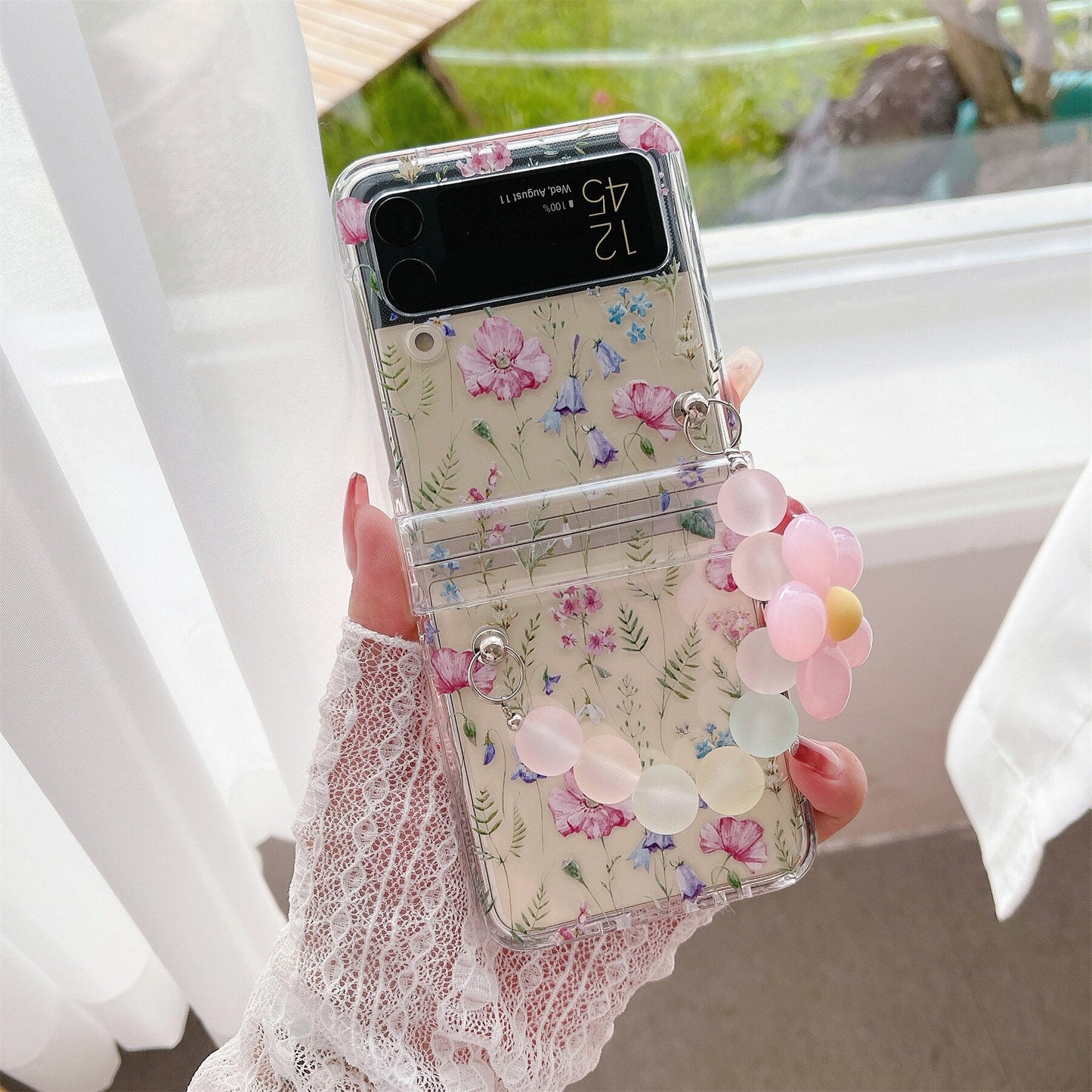 Case with Flowers Bracelet for Samsung Galaxy Z Flip 4